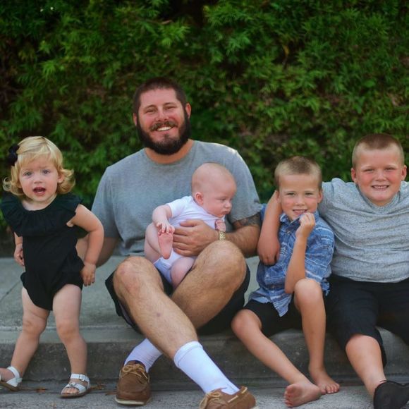 Meet your Posher, David - Picture 1 of 1